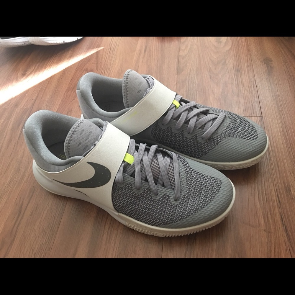 Nike man shoes US10.5
